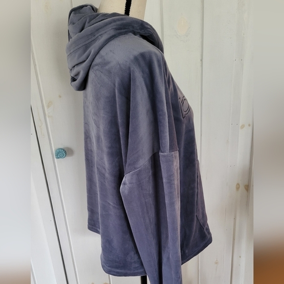 BEBE Sport Velour Soft Cropped Hoodie Size 1X - Picture 3 of 9